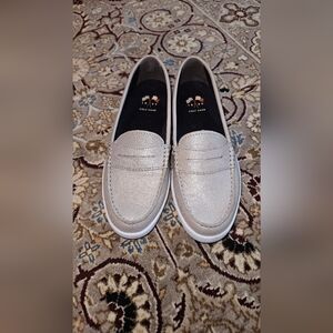 Cole Haan Women's Size 6 Pearly Loafers
